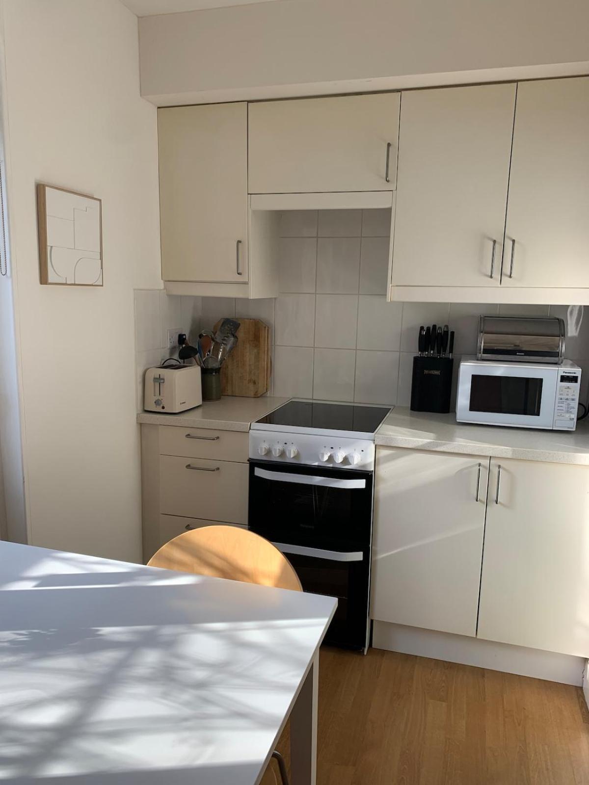 Spacious Comfortable Flat With Free Parking In East Finchley, Muswell Hill & Close To Alexandra Palace Λονδίνο Εξωτερικό φωτογραφία